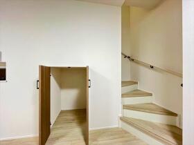 リナージュ四日市浜一色町　第1期　全1棟　新築一戸建て