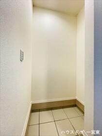 □一宮市千秋町加納馬場第7　全4棟　2号棟　新築一戸建て