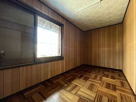 桑名市大字播磨字六畝割　中古一戸建て