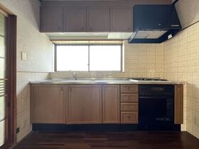 桑名市大字播磨字六畝割　中古一戸建て