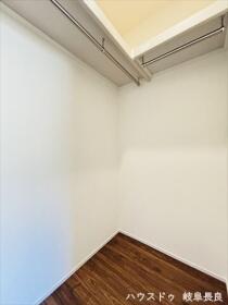 リーブルガーデン岐阜市野一色1丁目　全3棟　1号棟　新築一戸建て