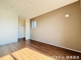 リーブルガーデン岐阜市野一色1丁目　全3棟　1号棟　新築一戸建て