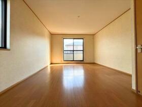 四日市市桜台1丁目　中古一戸建て