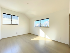 ハートフルタウン名古屋市緑区鳴丘3期　全2棟　A号棟　新築一戸建て