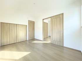 ハートフルタウン名古屋市緑区鳴丘3期　全2棟　A号棟　新築一戸建て