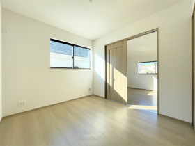 ハートフルタウン名古屋市緑区鳴丘3期　全2棟　A号棟　新築一戸建て