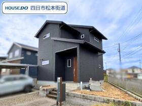 ●四日市市楠町本郷　中古一戸建て
