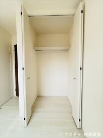 □リーブルガーデン岐阜市日野南3丁目　全3棟　2号棟　新築一戸建て