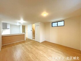 KIS名古屋市北区上飯田南町2期　全1棟　新築一戸建て