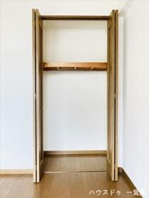 モアグレース西島II