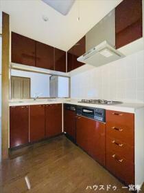 モアグレース西島II