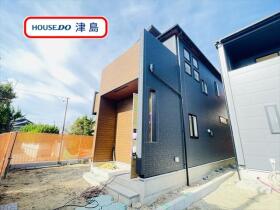 ブルーミングガーデン愛西市諸桑町郷城　全2棟　2号棟　新築一戸建て