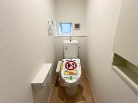 クレイドルガーデン四日市市富田一色町　第6　全4棟　3号棟　新築一戸建て