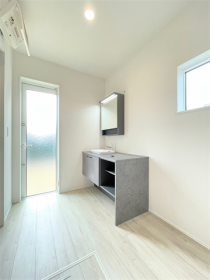 リナージュ名古屋市中川区江松5丁目　新築一戸建て