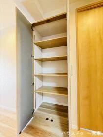 シャトレ愛松一宮II