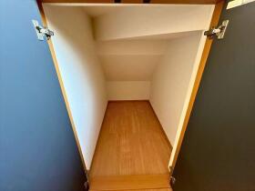 四日市市波木南台4丁目　中古一戸建て