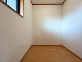 四日市市波木南台4丁目　中古一戸建て