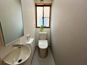 四日市市富田1丁目　中古一戸建て