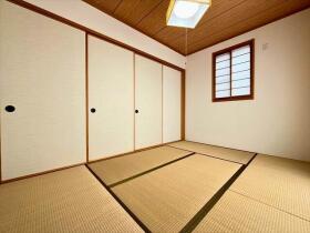 四日市市富田1丁目　中古一戸建て