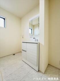 Livele Garden S岐阜市西鶉　全5棟　2号棟　新築一戸建て