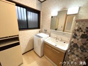 ※●愛西市大井町宮新田　中古一戸建て