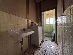 ●桑名市元赤須賀　中古一戸建て