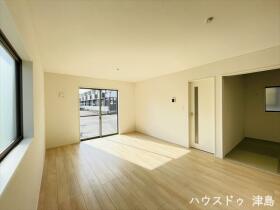 クレイドルガーデン津島市越津町字柳之内　全4棟　2号棟　新築一戸建て