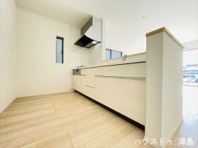 クレイドルガーデン津島市越津町字柳之内　全4棟　3号棟　新築一戸建て