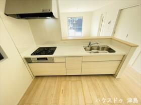 クレイドルガーデン津島市越津町字柳之内　全4棟　3号棟　新築一戸建て