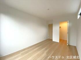 グラファーレ北名古屋市中之郷2期　全4棟　2号棟　新築一戸建て