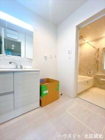 グラファーレ北名古屋市中之郷2期　全4棟　2号棟　新築一戸建て