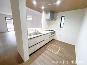 グラファーレ北名古屋市中之郷2期　全4棟　3号棟　新築一戸建て