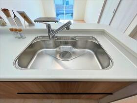 リーブルガーデン四日市市小杉町　全1棟　新築一戸建て