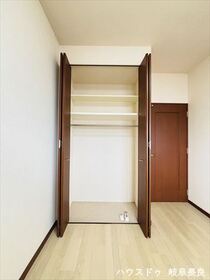 ●ファミール長良ヶ丘