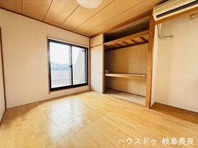 ●ファミール長良ヶ丘