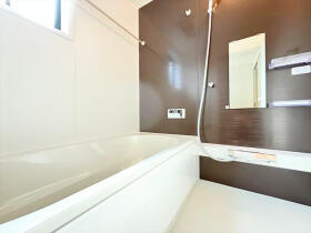 名古屋市港区幸町1丁目　全1棟　新築一戸建て