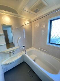 大治町花常本郷西　中古一戸建て