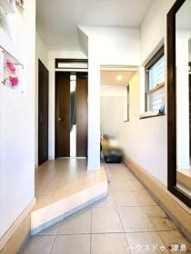 ●愛西市須依町白山　中古一戸建て