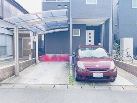 ●愛西市須依町白山　中古一戸建て