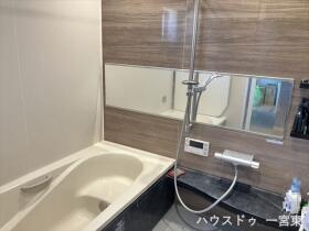 ●一宮市浅井町尾関字上川田　中古一戸建て