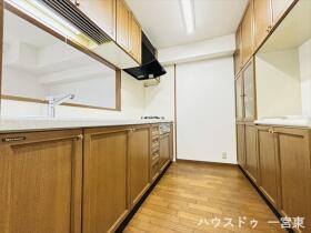 グランレイム小信中島