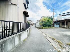 津島市瑠璃小路町１丁目　全２区画　B区画　建築条件なし土地