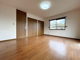 四日市市三滝台4丁目　中古一戸建て