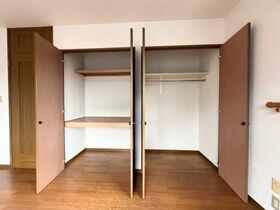 四日市市三滝台4丁目　中古一戸建て