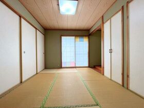 四日市市三滝台4丁目　中古一戸建て