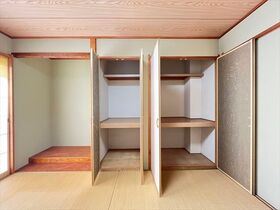 四日市市三滝台4丁目　中古一戸建て