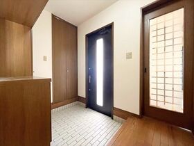 四日市市三滝台4丁目　中古一戸建て