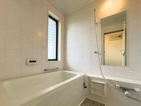 四日市市三滝台4丁目　中古一戸建て