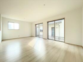 ハートフルタウン名古屋市緑区滝ノ水2期　全2棟　B棟　新築一戸建て