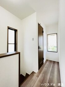 ●津島市神守町字中町　中古一戸建て